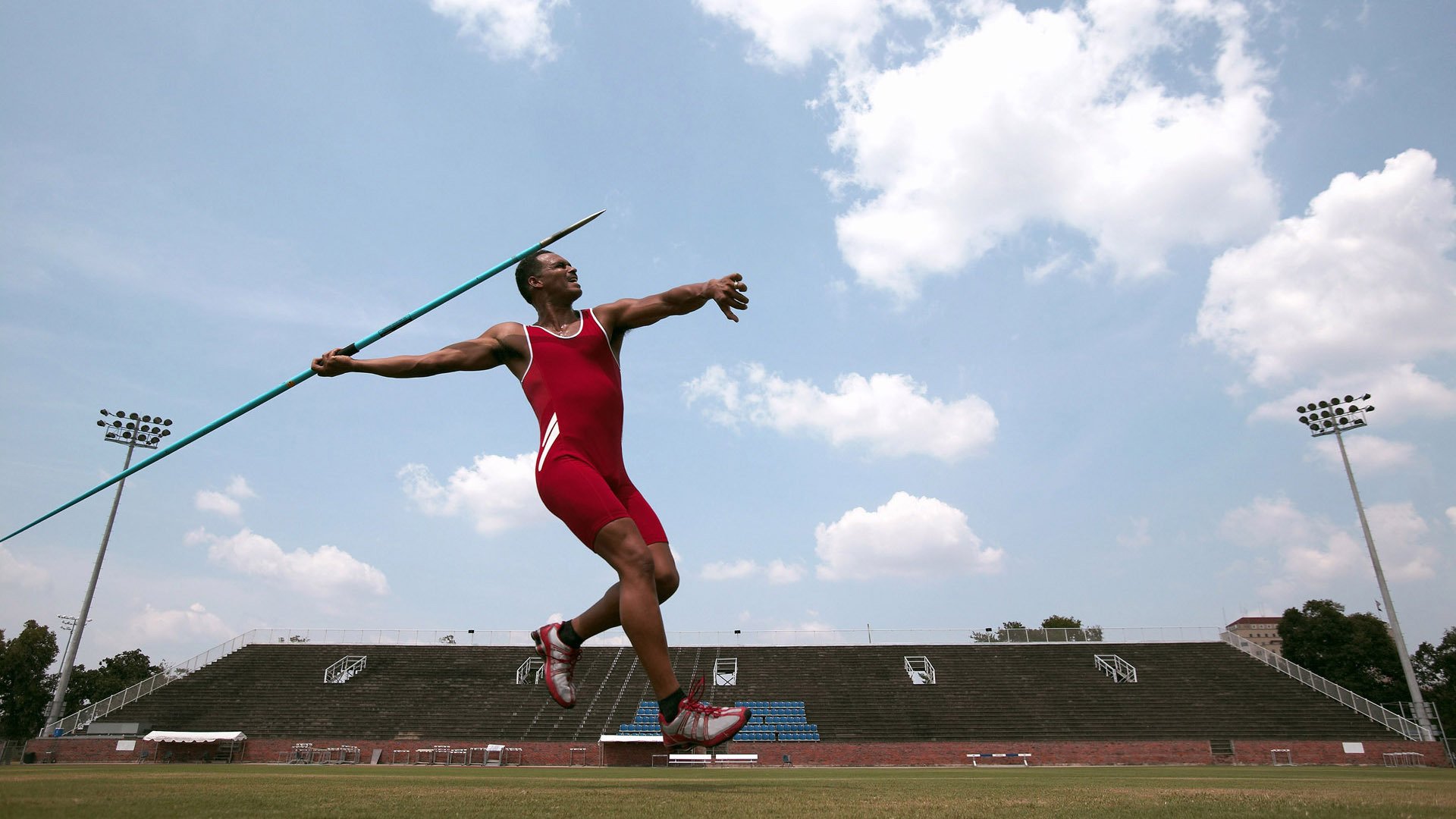 九游体育网页登陆-_野外探索与追逐：勇者的荒野旅行_，荒野探险之旅