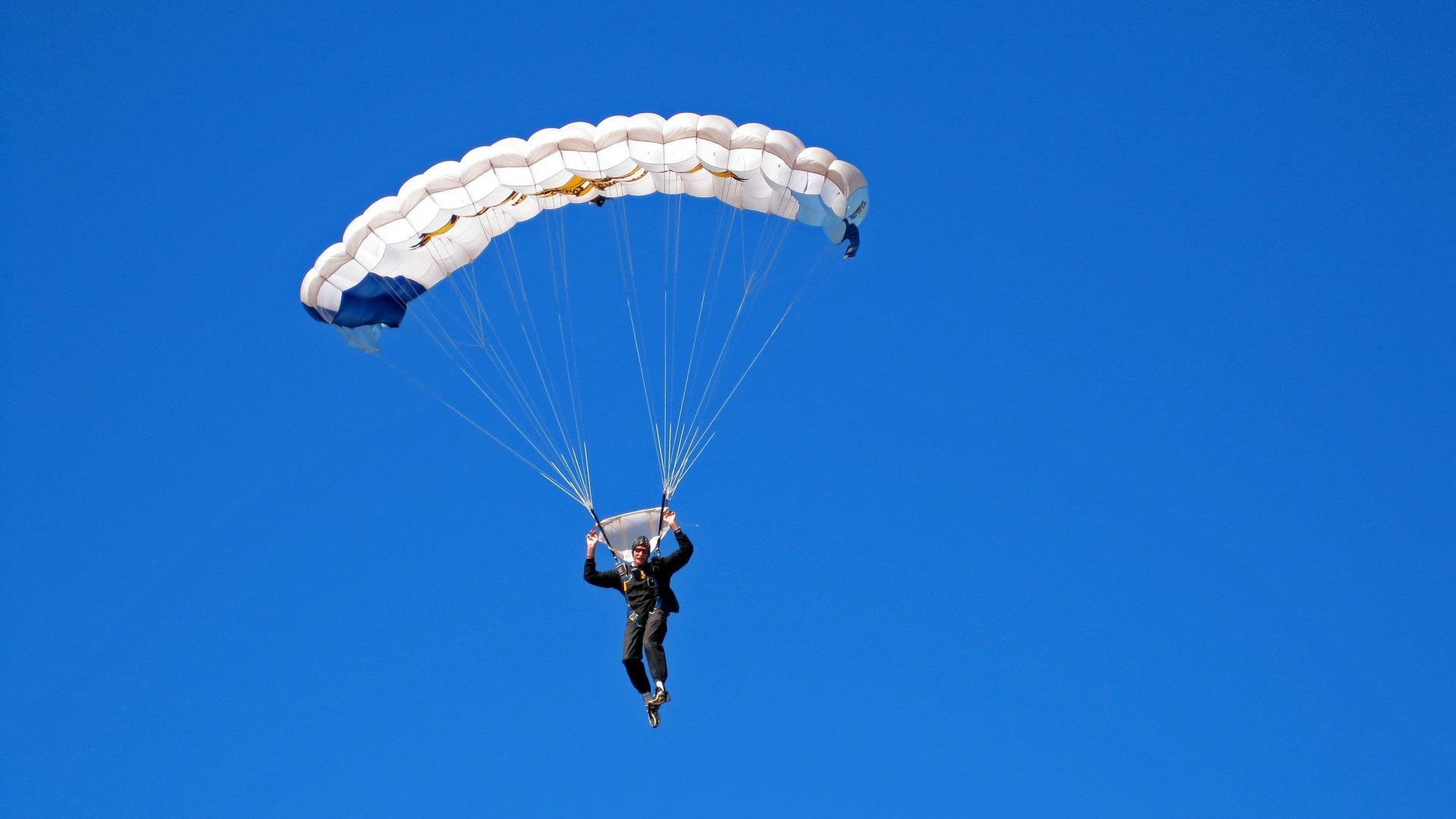 九游(jiuyou)官方网站-_野外探险越野赛：探索未知，挑战极限_，越野冒险